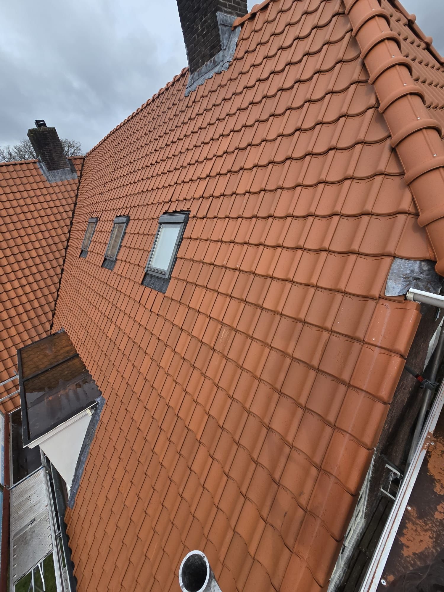 Dakrenovatie vrijstaande woning Oosterbeek Wienerberger VHV Vario