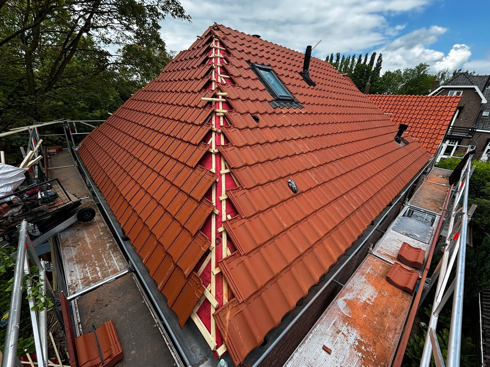 Dakrenovatie schilddak Geldermalsen