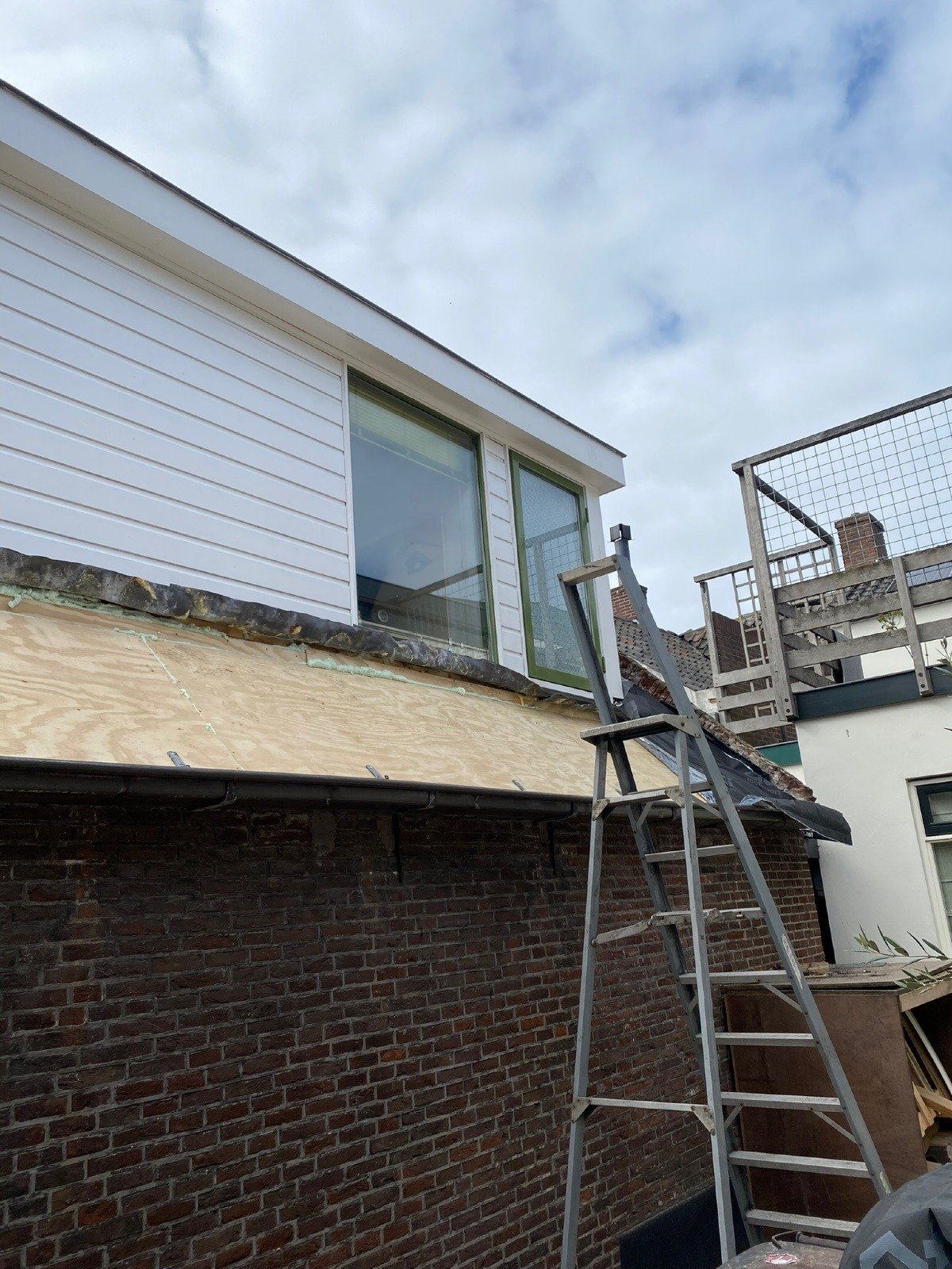 Dakrenovatie Lopik woning nieuwe dakpannen