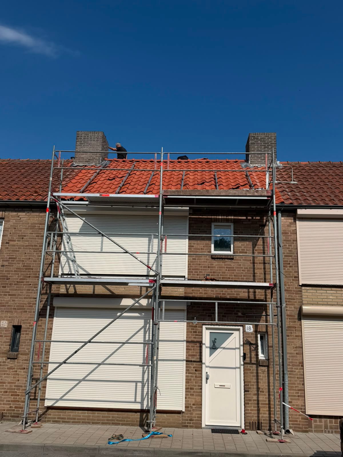 Dakrenovatie Tilburg zadeldak complete renovatie